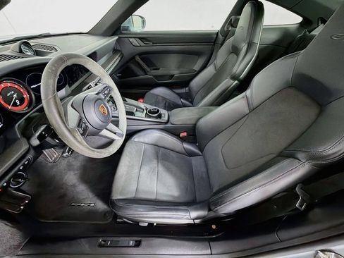 Certified 2022 Porsche 911 Carrera 4 GTS AWD/4WD image 5