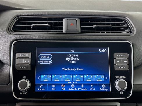 Used 2024 Nissan Leaf S FWD image 21