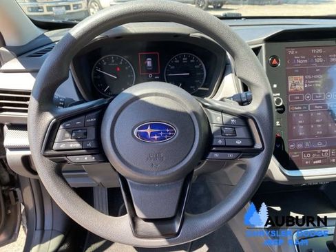 Used 2025 Subaru Crosstrek 2.0i Premium AWD/4WD image 32