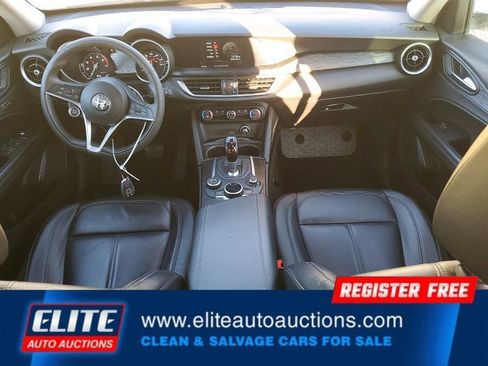 Used 2019 Alfa Romeo Stelvio image 15