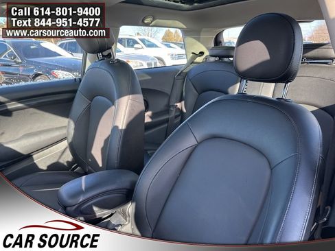 Used 2017 MINI Cooper 2-Door Hardtop image 18