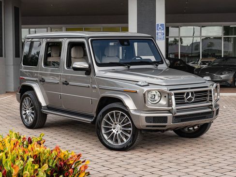 Used 2020 Mercedes-Benz G 550 image 3