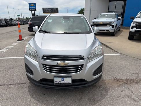 Used 2016 Chevrolet Trax LS FWD image 8