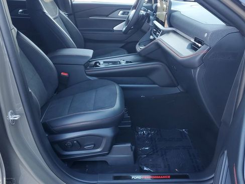 New 2026 Ford Explorer ST w/ Sun And Sound Package image 17