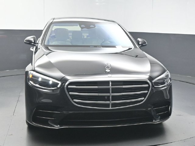 Certified 2024 Mercedes-Benz S 580 4MATIC Sedan image 3