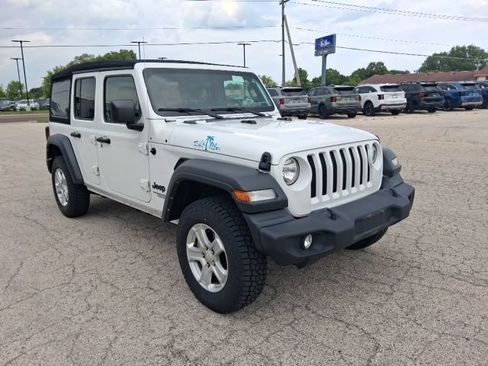 Used 2021 Jeep Wrangler Unlimited Sport AWD/4WD image 12