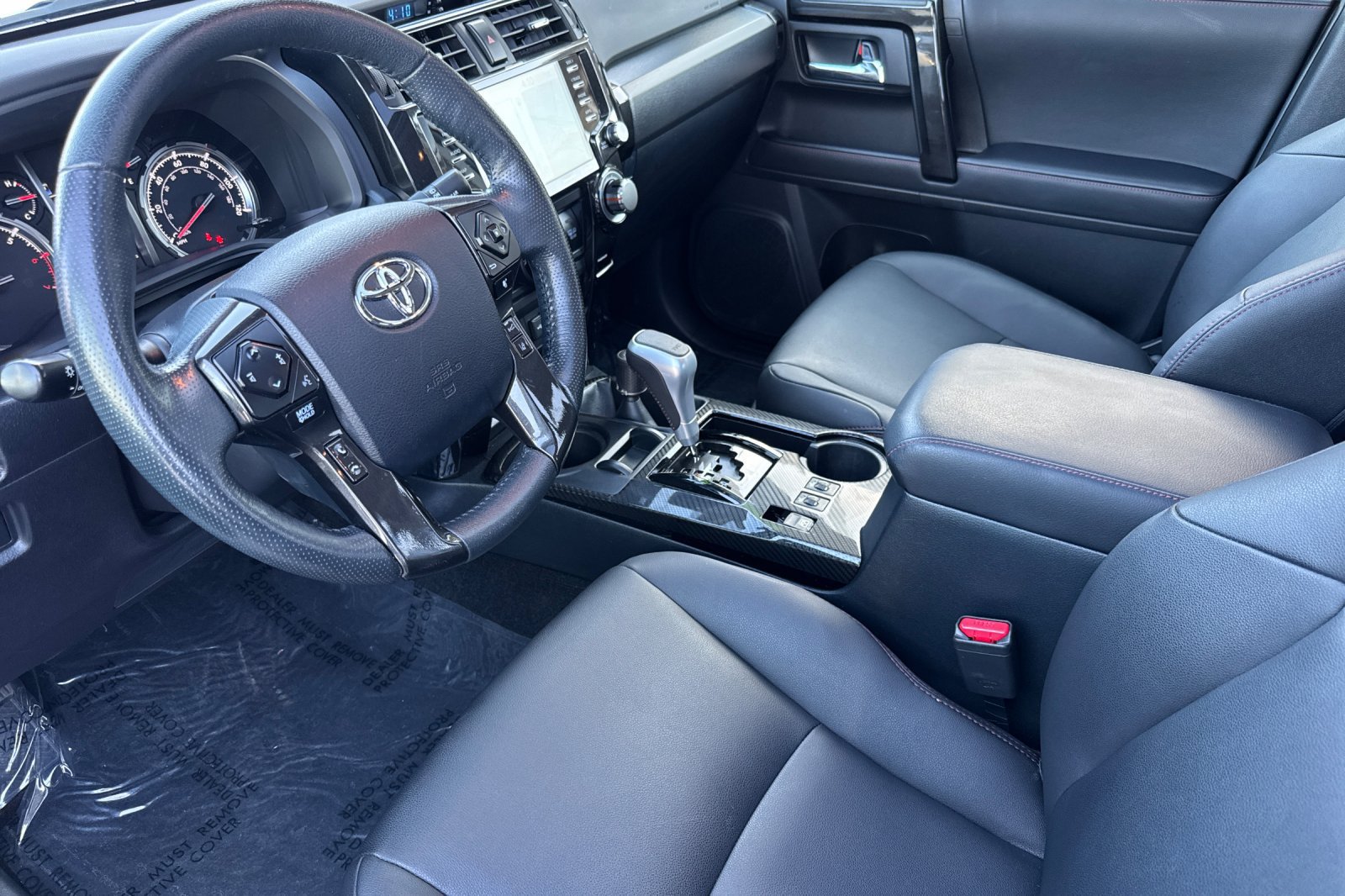 Used 2023 Toyota 4Runner TRD Off-Road Premium w/ Moonroof Package AWD/4WD image 13