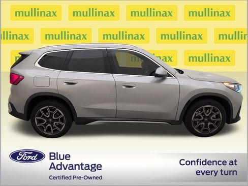 Used 2025 BMW X1 xDrive28i w/ Convenience Package AWD/4WD image 2