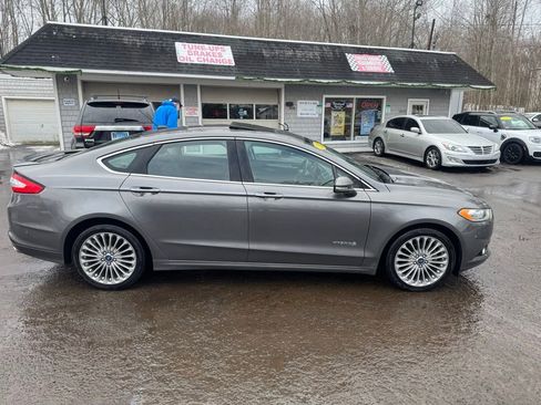 Used 2014 Ford Fusion Titanium image 4