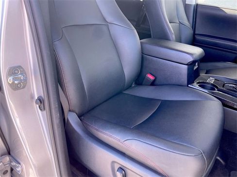 Used 2024 Toyota 4Runner TRD Off-Road Premium image 24