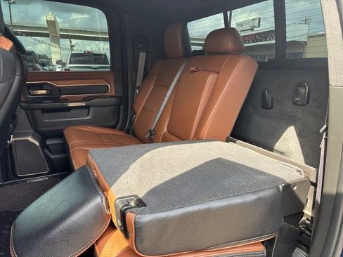 Used 2022 RAM 3500 Limited image 24