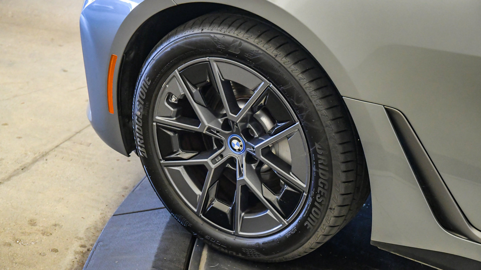 Certified 2024 BMW i4 eDrive35 w/ Convenience Package RWD image 10