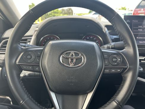 Used 2024 Toyota Camry XSE FWD image 19