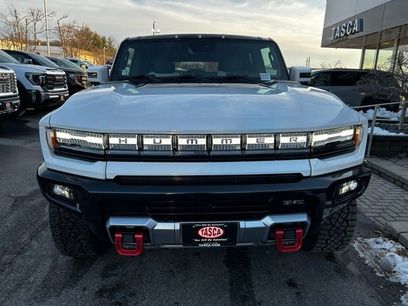 New 2024 GMC Hummer EV 2X w/ Extreme Off-Road Package