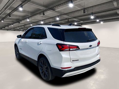 Used 2023 Chevrolet Equinox RS image 5