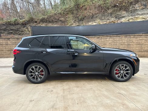 New 2026 BMW X5 xDrive40i w/ M Sport Package image 7