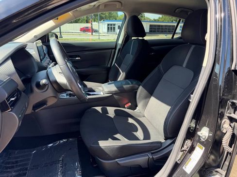Used 2020 Nissan Sentra SV FWD image 10