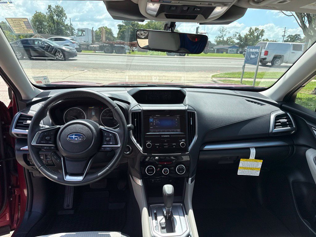 Used 2024 Subaru Forester Premium AWD/4WD image 22