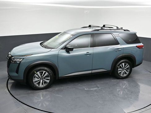 New 2026 Nissan Pathfinder SL AWD/4WD image 28