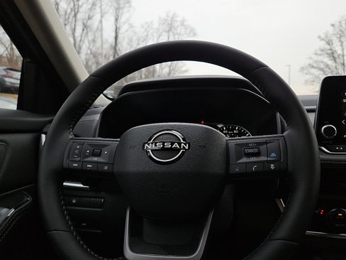 New 2026 Nissan Rogue SV image 17