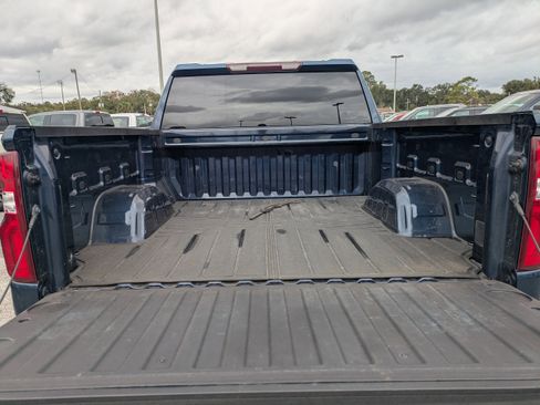 Used 2022 Chevrolet Silverado 1500 Custom RWD image 11