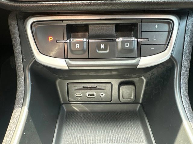 Used 2023 GMC Terrain SLT w/ Infotainment Package II AWD/4WD image 22