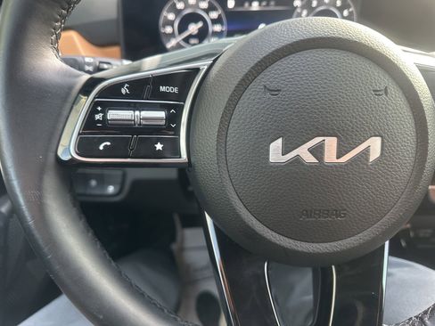 Used 2024 Kia Seltos EX image 24