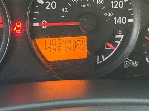 Used 2008 Nissan Frontier SE w/ SE Value Truck Pkg image 17