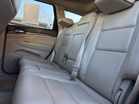 Used 2019 Jeep Grand Cherokee Overland image 20