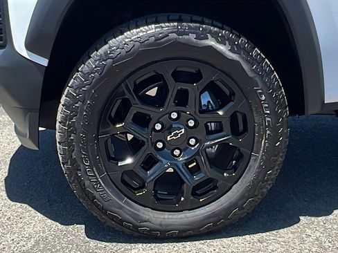 New 2026 Chevrolet Colorado Trail Boss AWD/4WD image 11