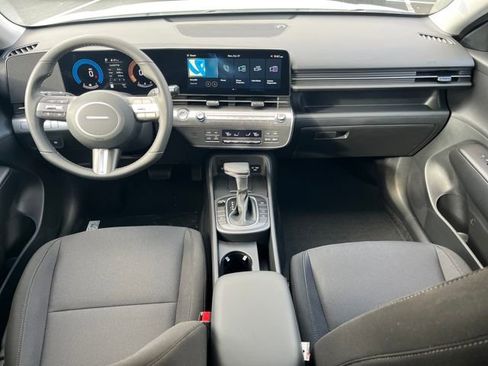 New 2026 Hyundai Kona SEL Sport FWD image 17