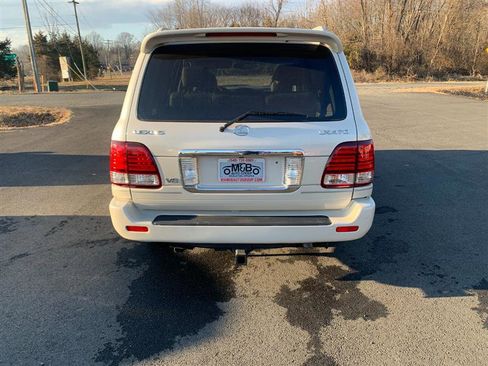 Used 2006 Lexus LX 470 4WD image 6