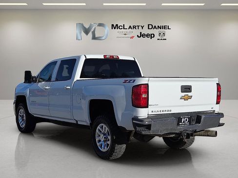 Used 2018 Chevrolet Silverado 2500 LT w/ LT Fleet Convenience Package image 4