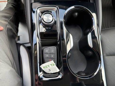 New 2026 Buick Envision Sport Touring AWD/4WD image 37