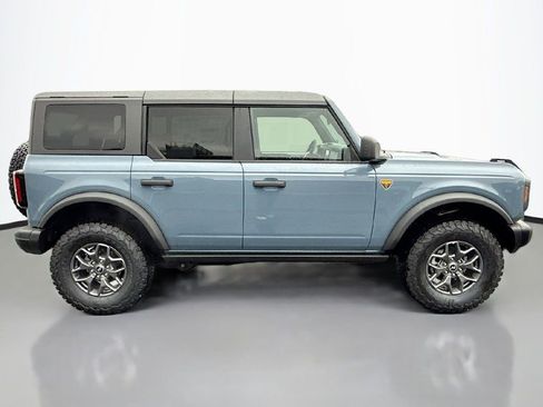 New 2025 Ford Bronco Badlands AWD/4WD image 13