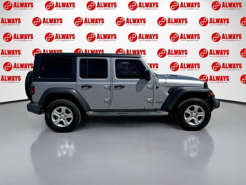 Used 2020 Jeep Wrangler Unlimited Sport S image 4