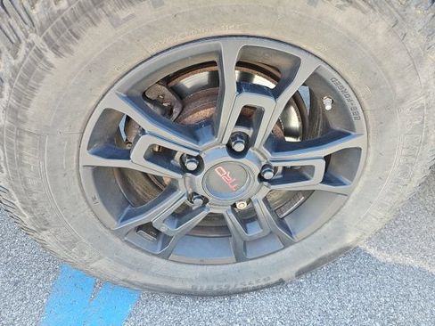 Used 2020 Toyota Tundra SR5 w/ TRD 18" Wheel Package AWD/4WD image 9