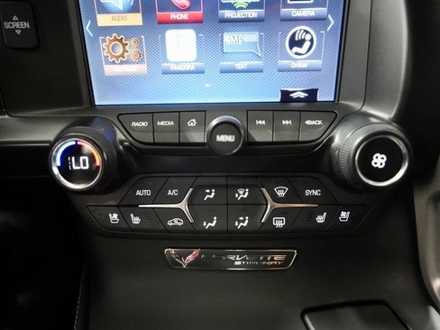 Used 2016 Chevrolet Corvette Stingray Coupe w/ 2LT Preferred Equipment Group RWD image 21