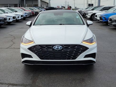 Used 2022 Hyundai Sonata Limited FWD image 2