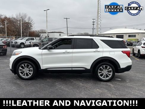 Used 2022 Ford Explorer XLT w/ Equipment Group 202A image 5
