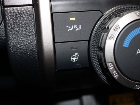 Used 2025 Toyota 4Runner TRD Off-Road Premium AWD/4WD image 26