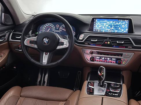 Used 2017 BMW M760i xDrive AWD/4WD image 31