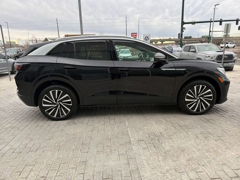 Certified 2023 Volkswagen ID.4 Pro S Plus image 6
