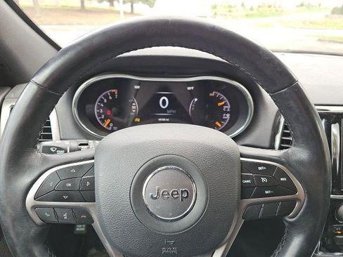 Used 2020 Jeep Grand Cherokee Altitude image 20