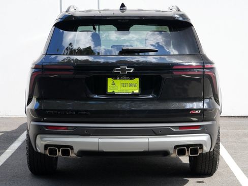 Used 2025 Chevrolet Traverse Z71 w/ Enhanced Driving Package AWD/4WD image 53
