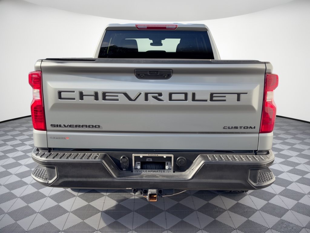 Used 2023 Chevrolet Silverado 1500 Custom RWD image 11