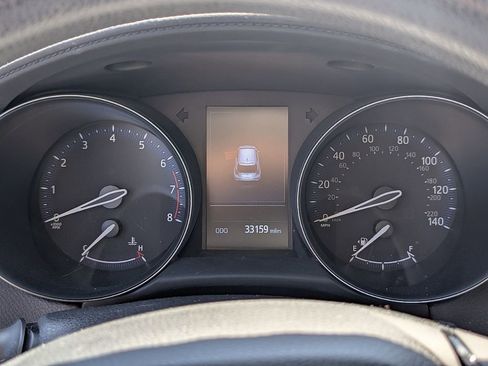 Used 2019 Toyota C-HR LE image 26