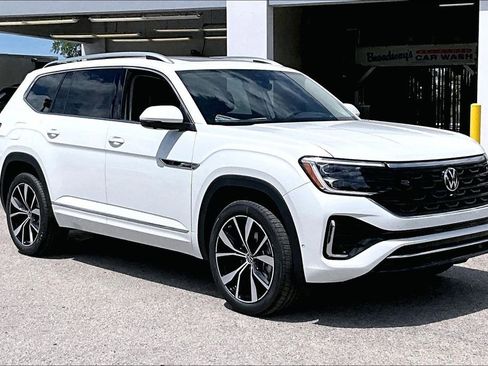 New 2026 Volkswagen Atlas SEL Premium R-Line AWD/4WD image 2