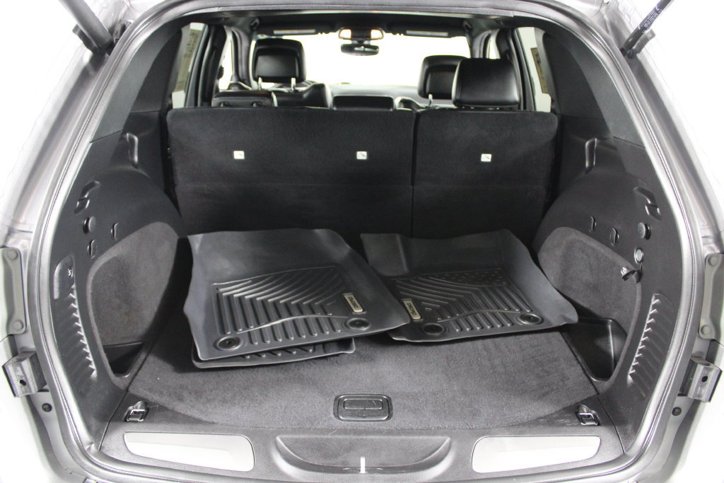Used 2019 Jeep Grand Cherokee Limited RWD image 16