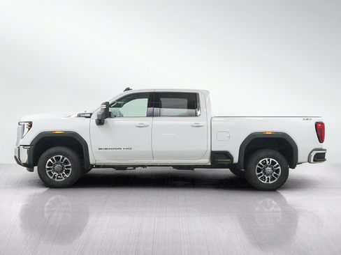 Used 2024 GMC Sierra 2500 SLE w/ SLE Convenience Package AWD/4WD image 2